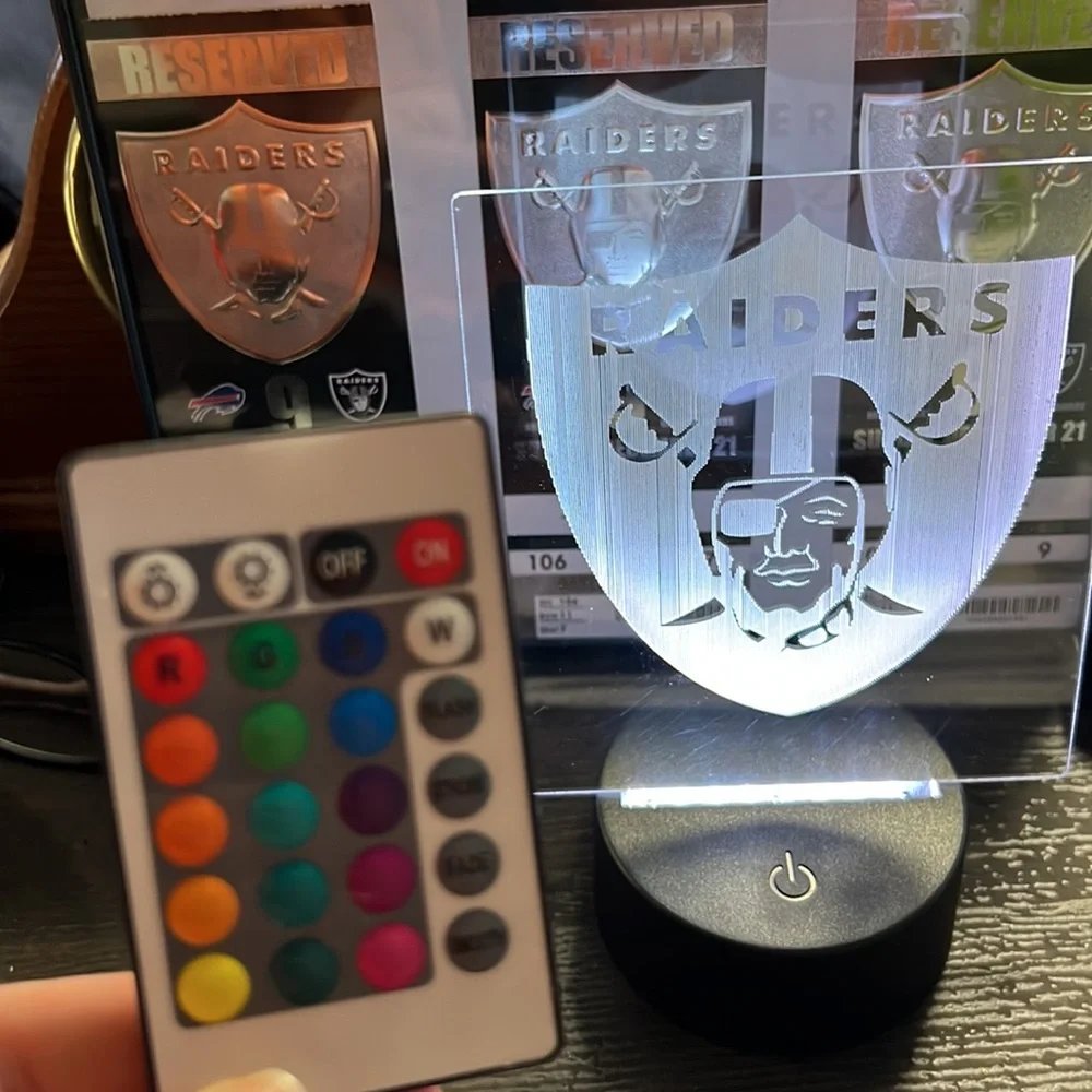 Sports Oakland Raiders Engraved LED Lamp with Remote - Picture 2 of 7